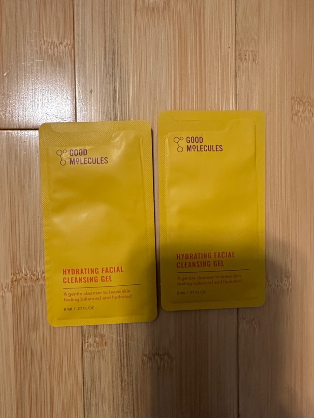 Good Molecules Hydrating Facial Cleansing Gel — Yellow Sachet